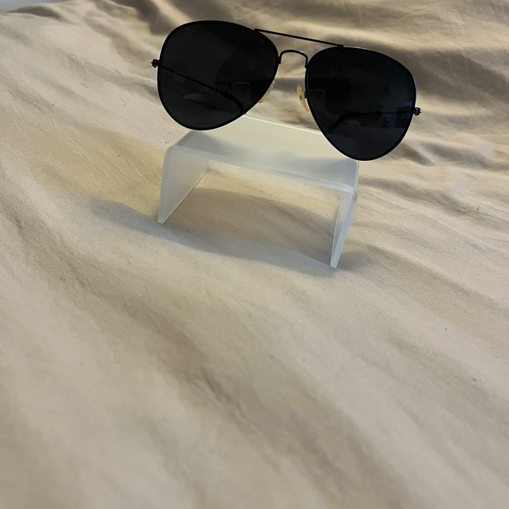 Black Aviator Sunglasses